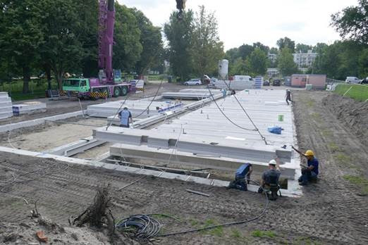 Het huis fundering.jpg Het huis fundering.jpg