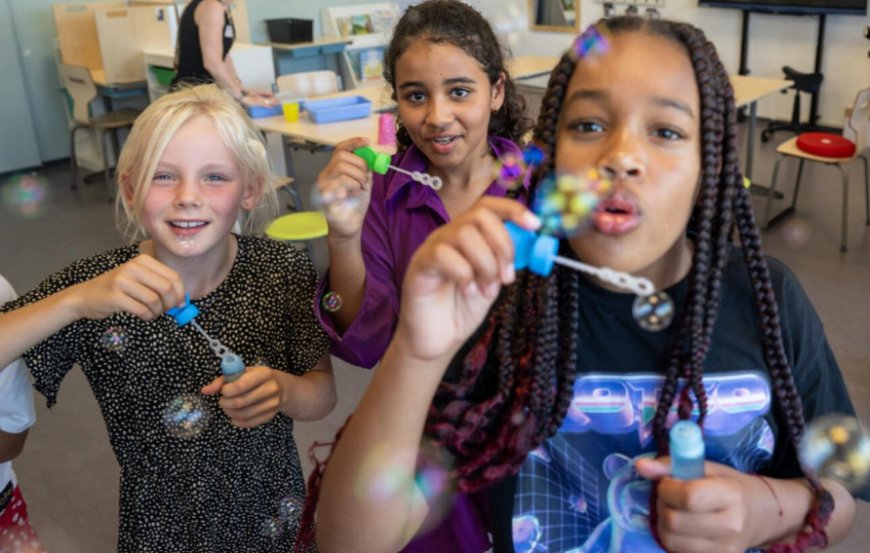 SFO bellenblazen.png SFO bellenblazen.png